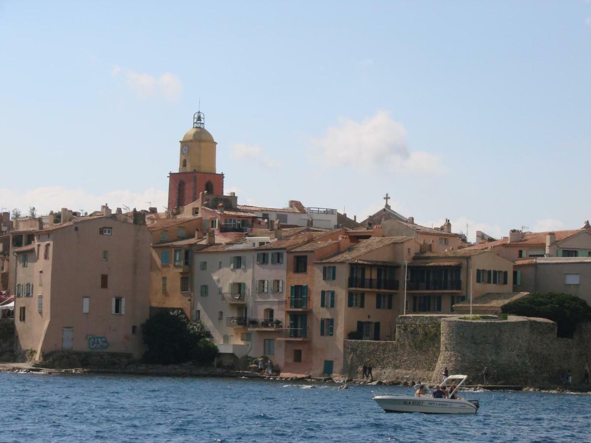 Villa Bastide Des Ribias Aups Exterior foto